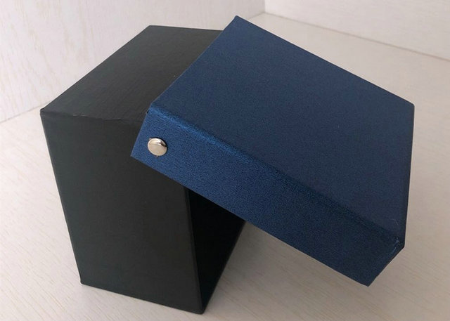 caja modificada para requisitos particulares 2.0m m de Gris Board Bursting Resistance Making Jewlry del cartón del tamaño