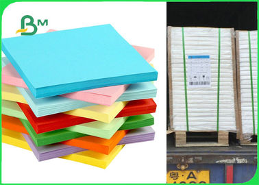 Papel coloreado azul/verde del FSC de impresión en offset para las notas 80gsm 120gsm de Stickey