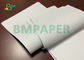 papel compensado sin recubrimiento blanco 90gsm en el papel de Woodfree del rollo