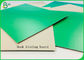 tablero coloreado verde del atascamiento de libro del 1.2MM para hacer la caja del fichero o el tenedor del fichero