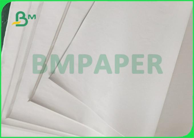 hoja del papel del papel prensa de 42gsm 48gsm para la impresión del libro peso ligero de 68 del x 100cm