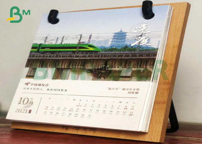 el papel brillante de 150gsm 200gsm Couche para el calendario pagina la impresión en offset