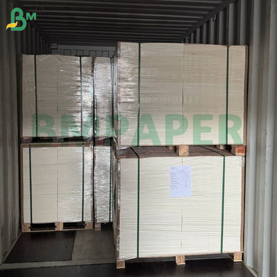 Papel blanco ligero de 40 g/m² especificado para la impresión de instrucciones médicas