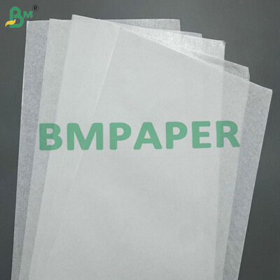 Excelente capacidad de impresión y rigidez Papel Kraft blanco brillante de una sola cara de alta calidad de 30 gm 40 gm para bolsas