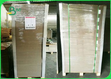 La escritura gruesa reciclada de la parte trasera de Grey Cardboard Sheets 1.5m m FSC rellena material