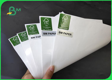 impermeable a la grasa del papel de 70g + de 20g Woodfree Offest e impermeable cubierta PE en hojas