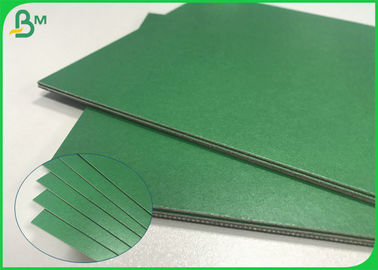 cartulina gruesa lisa 1.8m m sólida del Libro Verde de 1.2m m 1.5m m para el atascamiento de libro