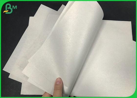 papel de imprenta de las noticias del rollo enorme 42gsm 45gsm de la anchura de 680m m para la impresión en offset
