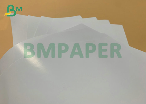 el papel brillante de 150gsm 200gsm Couche para el calendario pagina la impresión en offset