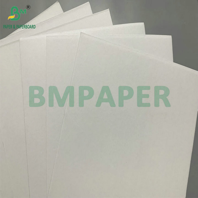 1 mm 2 mm Blanco de arriba Blanco de atrás Tablero laminado de superficie sin madera Cartón