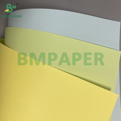 110 gm Papel offset de color brillante Multicolor Hojas sin madera Envase en rebanada a granel