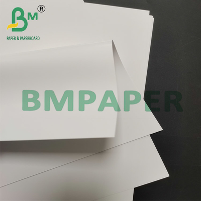 128 gramos de papel de arte de doble cara, brillante y mate, de 27x34 pulgadas para revistas.