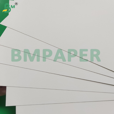 200 gramos de cartón Kraft blanco de alta rigidez para núcleos de papel