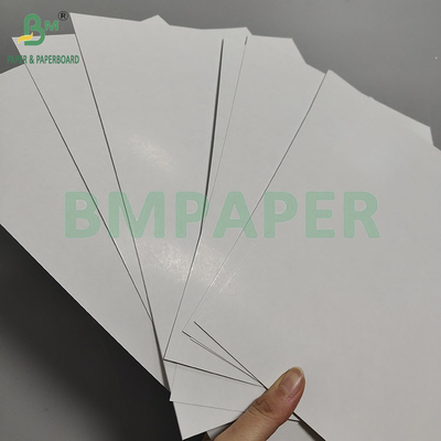 Papel revestido de doble cara blanco de 280 gramos a 300 gramos para hacer tarjetas de juego de comercio