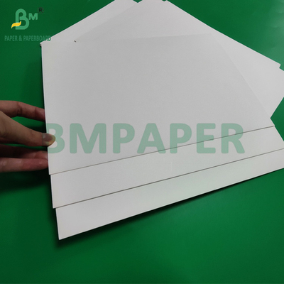 Papel blanco laminado de PET impermeable de 300 gramos para la caja de almuerzo reciclable
