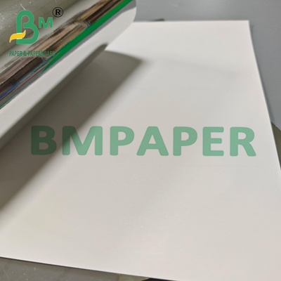 325 gr 425 gr Papel de embalaje de plata mate plegable para envases de regalos