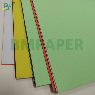 Papel de cartón de color de 180 g / 65 lb 70 X 100 cm de doble cara Imprimible en color