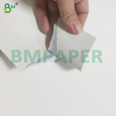 Hojas de papel resistentes a la luz de núcleo negro/azul para cartas de juego