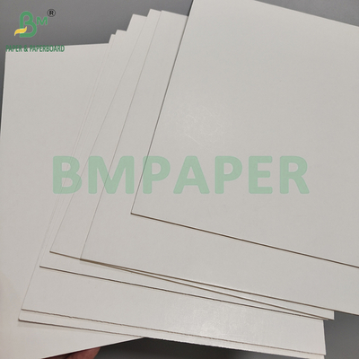 Papel de cartón blanco de alta rigidez con doble recubrimiento de 3 mm para vallas publicitarias