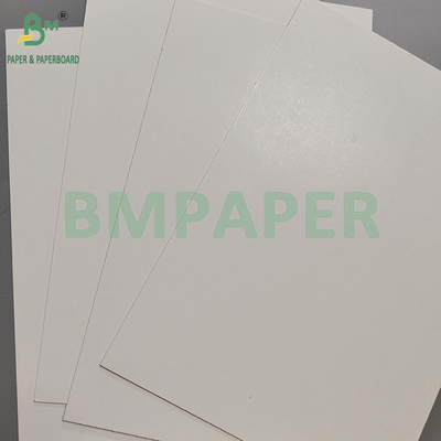 Papel de cartón blanco de alta rigidez con doble recubrimiento de 3 mm para vallas publicitarias