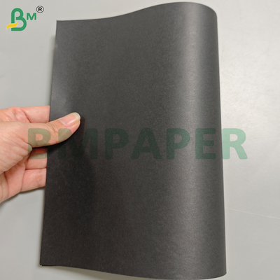 Rollos de papel kraft negro duradero de 80 gsm para hacer bolsas de compras