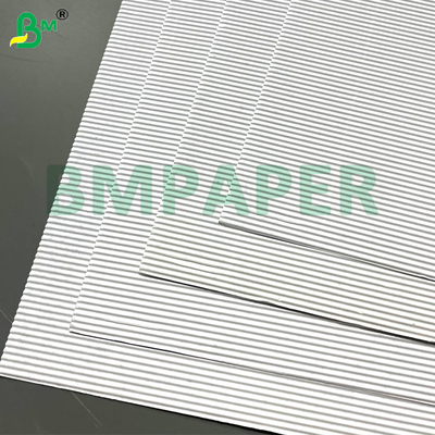 Papel corrugado flauta simple blanco imprimible de 100 g/m² para embalaje de cajas