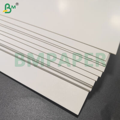 215g-250g Cartón blanco de cigarrillos de gran volumen para el embalaje de la industria del tabaco