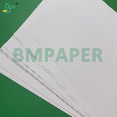 Papel artístico offset estucado mate de 130 g/m² de 640 mm x 900 mm para impresión de folletos y menús