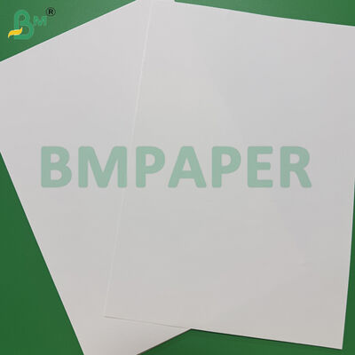 Papel artístico offset estucado mate de 130 g/m² de 640 mm x 900 mm para impresión de folletos y menús