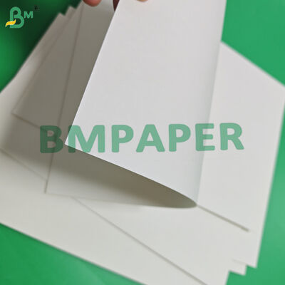 0.7 mm 0,9 mm Papel de línea de almohadilla de absorción sin recubrimiento para calderas de bebidas 70 x 100 cm