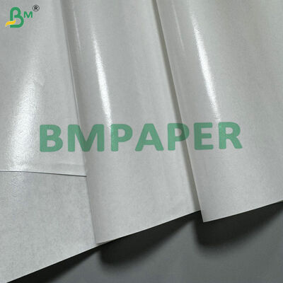 Rollo de papel recubierto de grado alimenticio de 40 g/m² de papel Kraft laminado de PE resistente al agua y a la grasa para envases de cubiertos termosellables