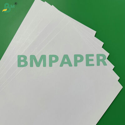Papel offset sin recubrimiento de alta capacidad de impresión excelente resistencia superficial 70 g para la fabricación de cintas adhesivas