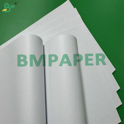 Papel offset sin recubrimiento de alta capacidad de impresión excelente resistencia superficial 70 g para la fabricación de cintas adhesivas