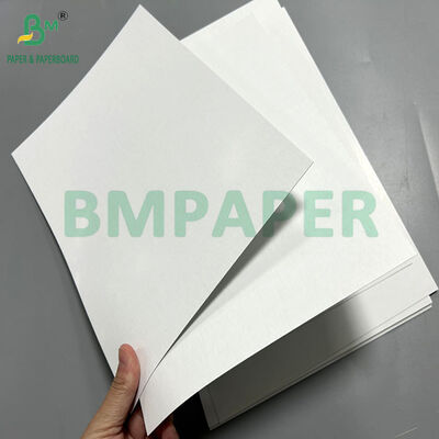 Papel con núcleo azul en relieve de 280 g/m², 300 g/m², 320 g/m² para naipes de 95 x 130 cm