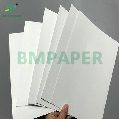 Papel con núcleo azul en relieve de 280 g/m², 300 g/m², 320 g/m² para naipes de 95 x 130 cm