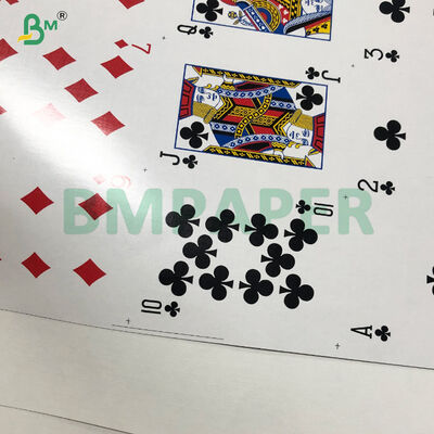 Alta Blanqueza 300 GSM Líneno Finish Núcleo Negro TCG Cardstock