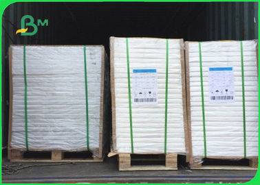 Material de origen de la placa de papel PE recubierto de papel Kraft marrón plano de 700 mm bobinas