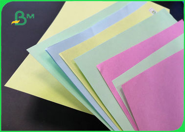 Papel de impresión offset de color azul / verde para notas adhesivas 80 gms 120 gms