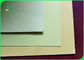 Color de papel verde coloreado puro de la impresión en offset de la pulpa de madera del FSC señalado los 70CM el 100CM