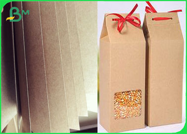 Bobina de papel reciclado Kraft 110 - 220gm A prueba de humedad para el embalaje