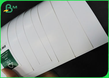 200 gramos de papel de sofá C2S de cartón de arte recubierto brillante 28 x 40 pulgadas