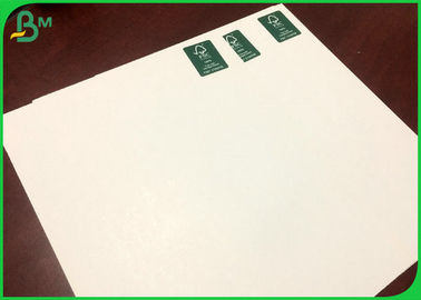 300GSM 610*860MM Color blanco C1S Tablero de marfil para hacer cajas plegables