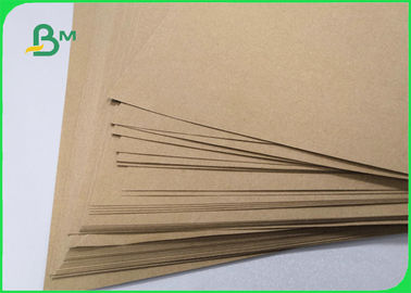 110 - 220gm Hoja de cartón reciclado de Kraft para caja de embalaje 65 * 86cm