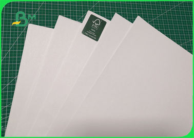 16lb 20lb 24lb Papel de fianza para documentos 61 * 86cm Buen efecto de impresión