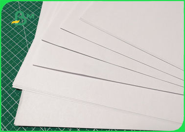 16lb 20lb 24lb Papel de fianza para documentos 61 * 86cm Buen efecto de impresión