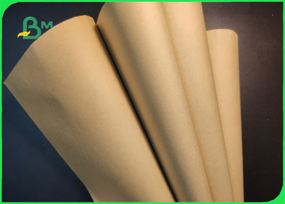 Papel de la pulpa de madera 40gsm 50gsm Brown Kraft para la resistencia de rasgón del bolso de compras