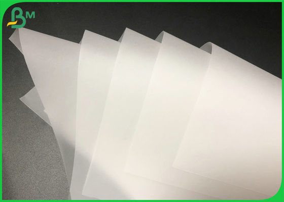 Papel de trazo translúcido ligero del tamaño 55g A4 para el dibujo que bosqueja
