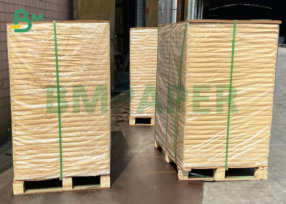 sofá C2S de papel de 1000m m 105gsm 150gsm para la impresión en offset del álbum de gama alta